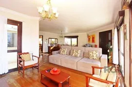 Casa com 4 Quartos para alugar, 280m² no Cavalhada, Porto Alegre - Foto 1