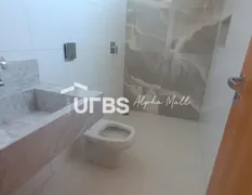 Casa de Condomínio com 3 Quartos à venda, 218m² no PORTAL DO SOL GREEN, Goiânia - Foto 17