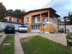 Casa com 4 Quartos à venda, 275m² no Vila Nova, Porto Alegre - Foto 1