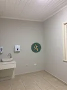 Casa Comercial para alugar, 300m² no Centro, São José dos Pinhais - Foto 14