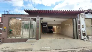 Casa com 4 Quartos à venda, 253m² no Vila Redenção, Goiânia - Foto 3