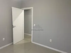 Apartamento com 2 Quartos à venda, 71m² no Barreiros, São José - Foto 8