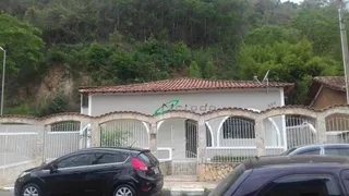 Casa com 3 Quartos à venda, 200m² no Nogueira, Guararema - Foto 2