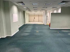 Prédio Inteiro para alugar, 1585m² no Centro, Curitiba - Foto 6