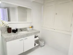 Apartamento com 1 Quarto para alugar, 50m² no Centro, Petrópolis - Foto 8