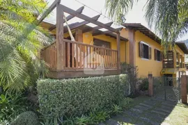 Casa com 5 Quartos à venda, 600m² no Nogueira, Petrópolis - Foto 2