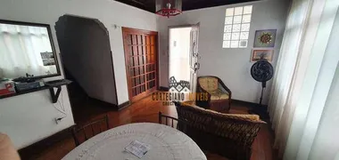 Sobrado com 3 Quartos à venda, 160m² no Centro, São Vicente - Foto 11