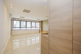 Conjunto Comercial / Sala à venda, 44m² no Ahú, Curitiba - Foto 2