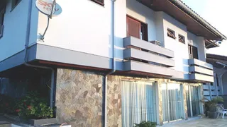 Casa com 4 Quartos para alugar, 531m² no Pio Correa, Criciúma - Foto 8