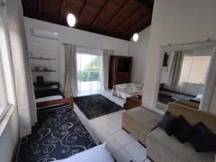 Casa com 3 Quartos para alugar, 200m² no Praia do Estaleirinho, Balneário Camboriú - Foto 17