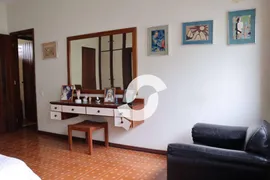 Casa com 3 Quartos à venda, 455m² no Matapaca, Niterói - Foto 35