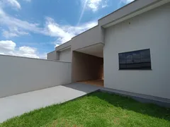 Casa com 3 Quartos à venda, 115m² no Independecia, Aparecida de Goiânia - Foto 2