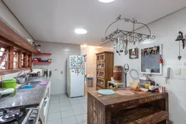 Casa com 3 Quartos à venda, 574m² no Vila Assunção, Porto Alegre - Foto 13