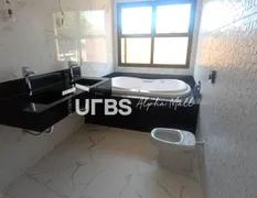 Casa de Condomínio com 3 Quartos à venda, 218m² no PORTAL DO SOL GREEN, Goiânia - Foto 2