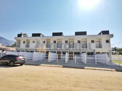 Sobrado com 2 Quartos à venda, 80m² no Loteamento Balneario Massaguacu, Caraguatatuba - Foto 2