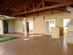 Casa com 3 Quartos para alugar, 160m² no Jardim Recreio, Ribeirão Preto - Foto 2
