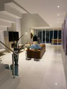 Casa de Condomínio com 5 Quartos à venda, 340m² no Alphaville, Santana de Parnaíba - Foto 3