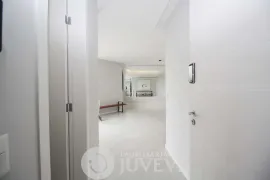 Apartamento com 4 Quartos para alugar, 189m² no Cabral, Curitiba - Foto 4