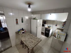 Casa com 3 Quartos à venda, 210m² no Cristóvão Colombo, Vila Velha - Foto 4
