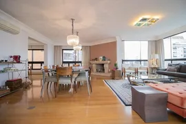 Apartamento com 3 Quartos para alugar, 247m² no Vila Suzana, São Paulo - Foto 1