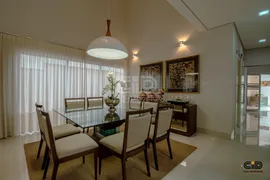 Casa de Condomínio com 4 Quartos à venda, 318m² no Jardim Itália, Cuiabá - Foto 4