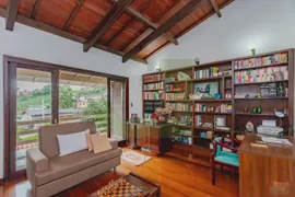 Casa com 3 Quartos à venda, 250m² no Scharlau, São Leopoldo - Foto 9