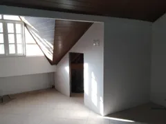 Sobrado com 3 Quartos à venda, 160m² no Atuba, Curitiba - Foto 25