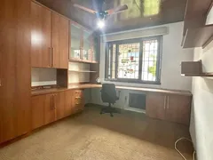 Casa com 3 Quartos para alugar, 272m² no Boa Vista, Porto Alegre - Foto 11