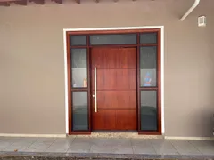 Casa com 4 Quartos à venda, 294m² no Centro, Águas de Lindóia - Foto 2