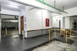 Apartamento com 3 Quartos para venda ou aluguel, 257m² no Auxiliadora, Porto Alegre - Foto 44