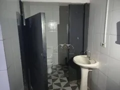 Loja / Salão / Ponto Comercial para venda ou aluguel, 472m² no Vila America, Santo André - Foto 17