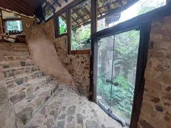 Casa com 4 Quartos para alugar, 200m² no Cocaia, Ilhabela - Foto 4