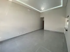 Casa de Condomínio com 3 Quartos à venda, 136m² no JARDIM BRESCIA, Indaiatuba - Foto 4