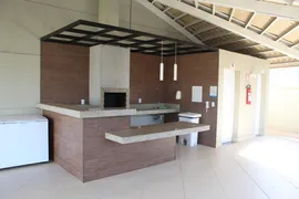 Apartamento com 3 Quartos à venda, 74m² no Santa Genoveva, Goiânia - Foto 9