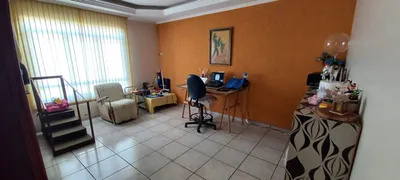 Casa com 3 Quartos à venda, 203m² no Setor Faiçalville, Goiânia - Foto 9