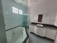 Casa com 3 Quartos à venda, 300m² no Vigilato Pereira, Uberlândia - Foto 17