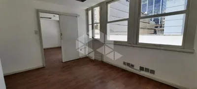 Conjunto Comercial / Sala para alugar, 68m² no Centro Histórico, Porto Alegre - Foto 9