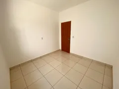 Casa com 3 Quartos à venda, 70m² no Conjunto Primavera, Goiânia - Foto 6