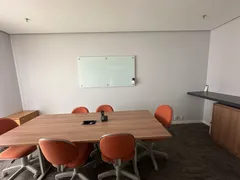 Conjunto Comercial / Sala com 3 Quartos para alugar, 160m² no Mirandópolis, São Paulo - Foto 2