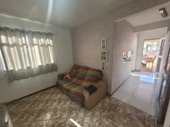 Casa com 4 Quartos à venda, 220m² no Carmari, Nova Iguaçu - Foto 8