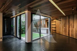 Casa com 4 Quartos para venda ou aluguel, 360m² no Jardim Europa, São Paulo - Foto 6