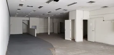 Loja / Salão / Ponto Comercial para venda ou aluguel, 880m² no Piedade, Rio de Janeiro - Foto 2