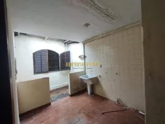 Casa Comercial com 2 Quartos para alugar, 121m² no Vila Figueira, Suzano - Foto 13