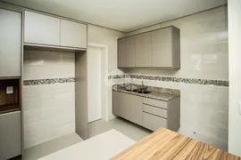 Casa de Condomínio com 4 Quartos à venda, 306m² no Vila Morada Gaucha, Gravataí - Foto 8