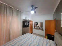 Casa com 2 Quartos à venda, 78m² no Jardim Europa, Uberlândia - Foto 13