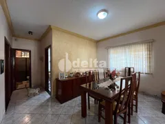 Casa com 3 Quartos à venda, 178m² no Osvaldo Rezende, Uberlândia - Foto 6