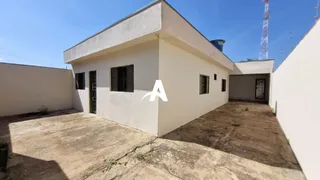 Casa com 3 Quartos à venda, 113m² no Santa Mônica, Uberlândia - Foto 1