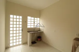 Casa com 3 Quartos para alugar, 210m² no Jardim Chapadão, Campinas - Foto 17