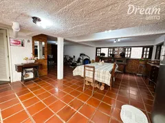 Casa com 3 Quartos para alugar, 203m² no Vale do Paraíso, Teresópolis - Foto 28