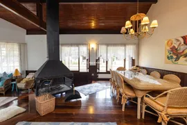 Casa com 4 Quartos à venda, 342m² no Vila Suzana, Canela - Foto 2